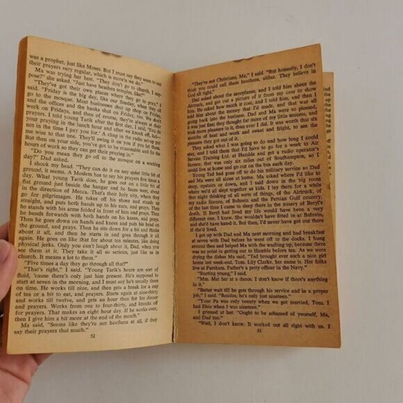 Round the Bend by Nevil Shrute 1965 Paperback - Picture 7 of 9